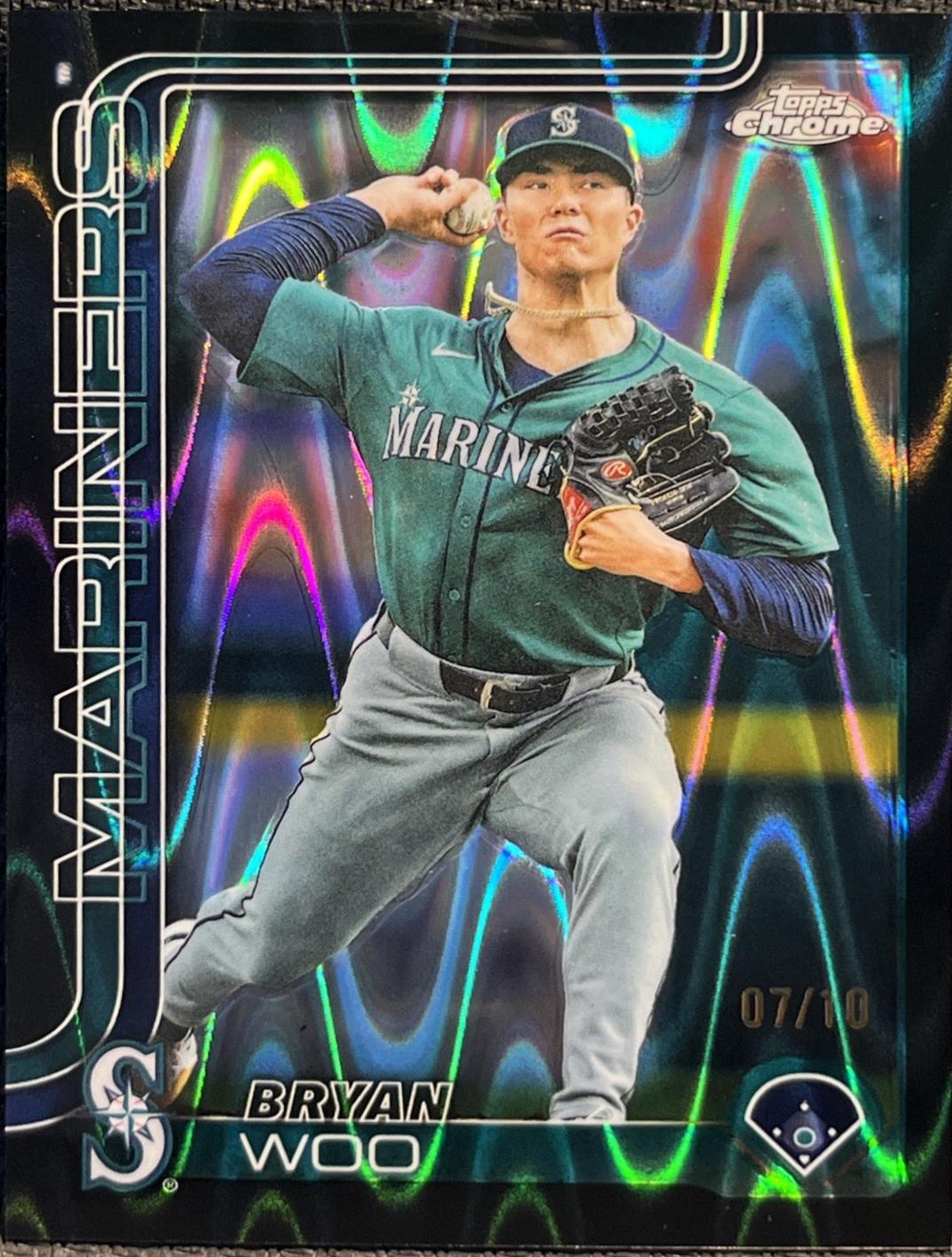Bryan Woo [Black RayWave Refractor] #USC16
