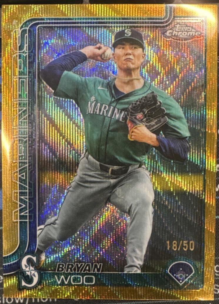 Bryan Woo [Gold Wave Refractor] #USC16