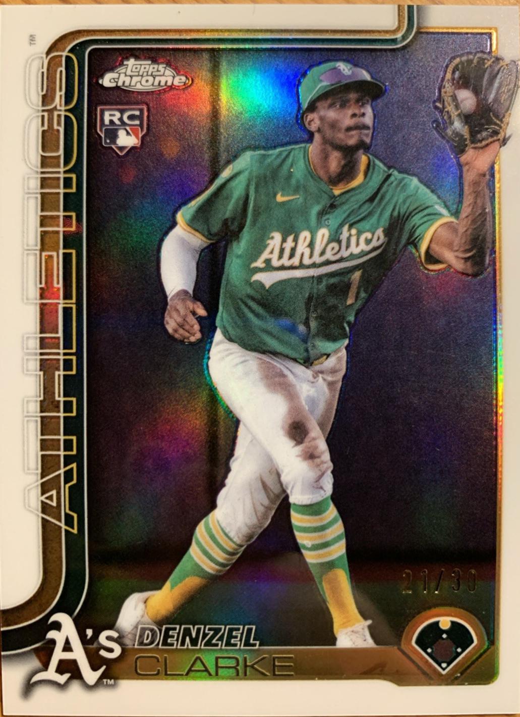 Denzel Clarke [White Refractor] #USC15