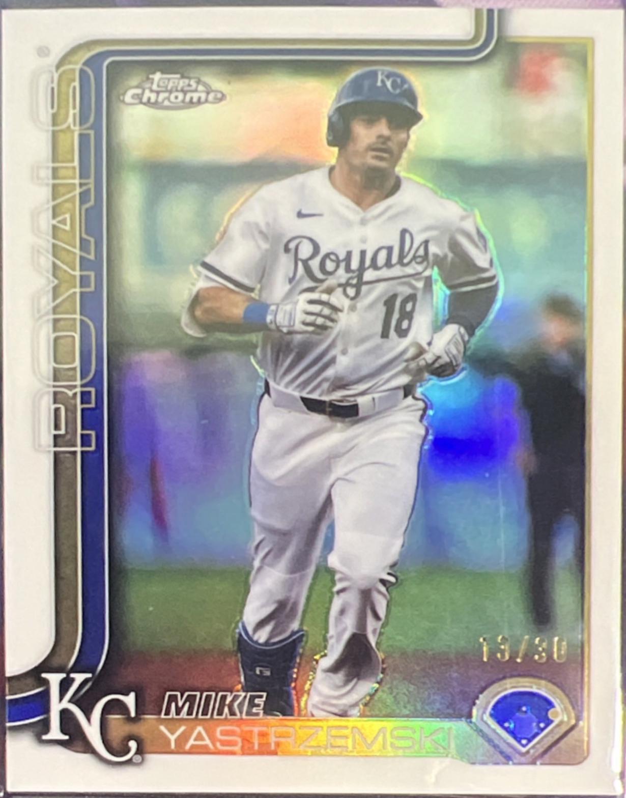 Mike Yastrzemski [White Refractor] #USC44