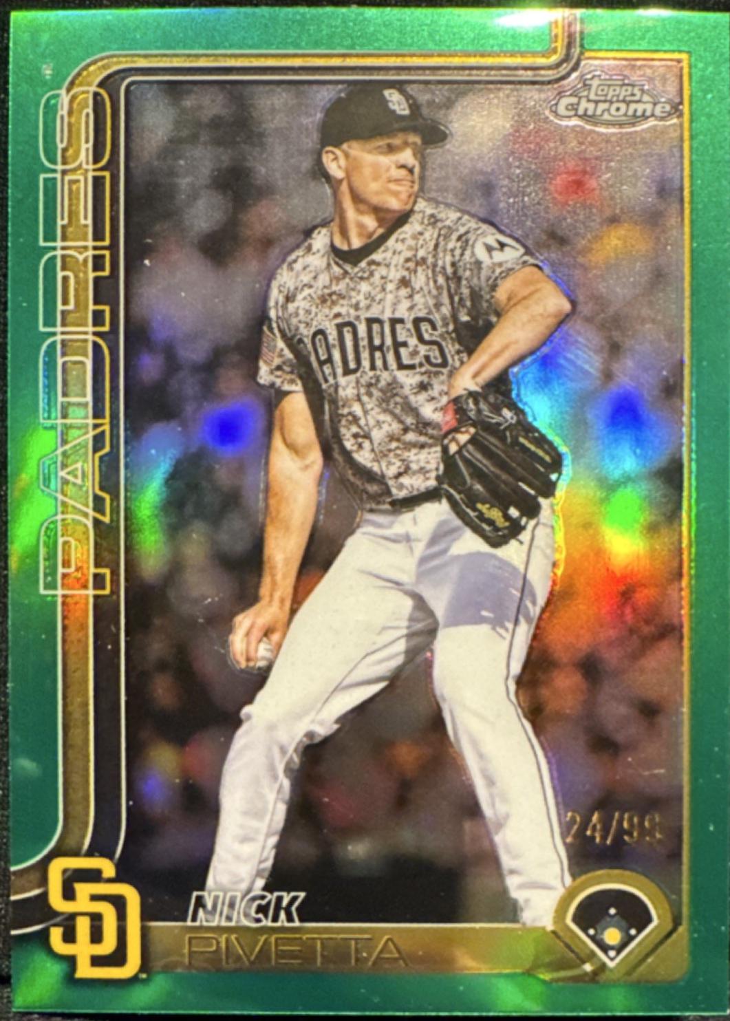 Nick Pivetta [Green Refractor] #USC114
