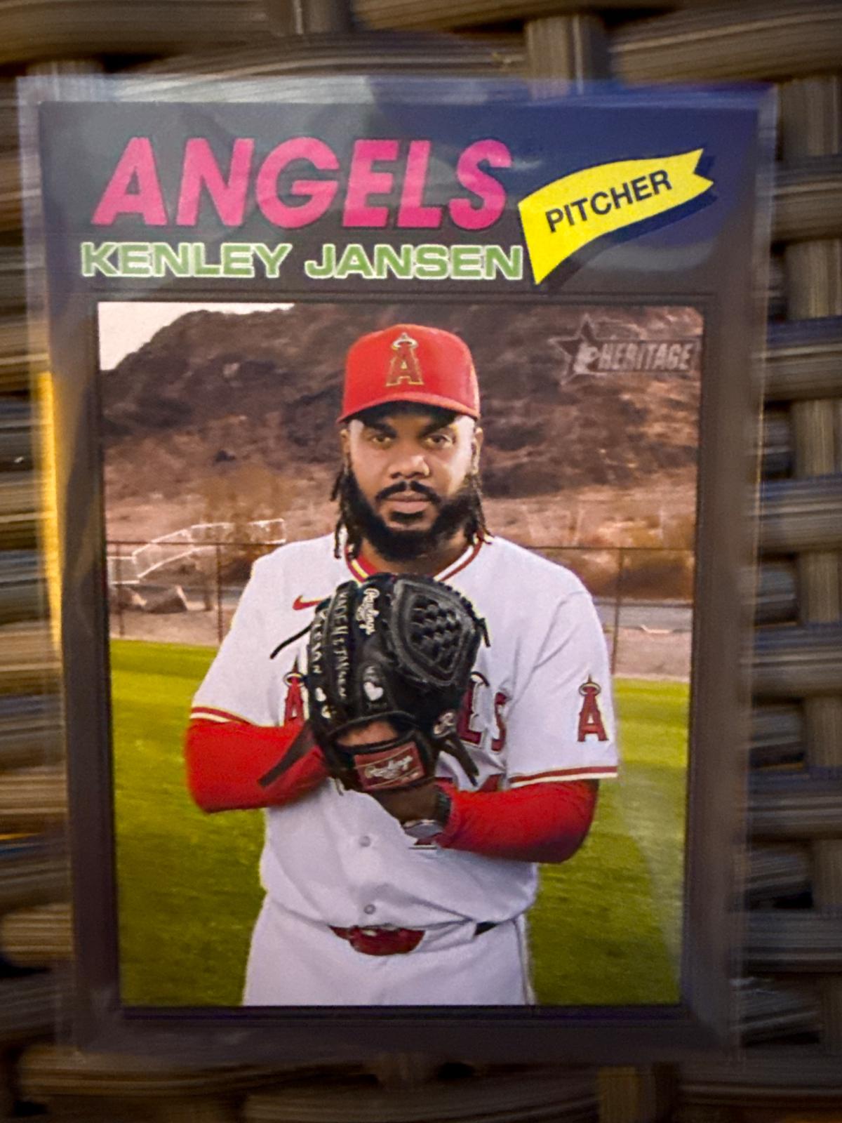 Kenley Jansen [Dark Gray Bordered] #229