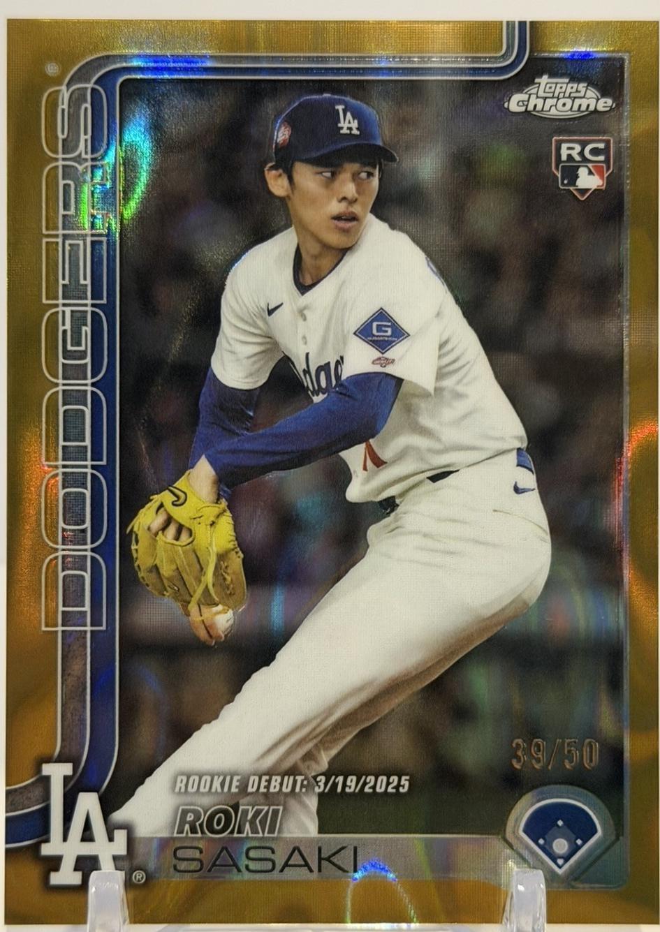 Roki Sasaki [Gold RayWave] #USC73