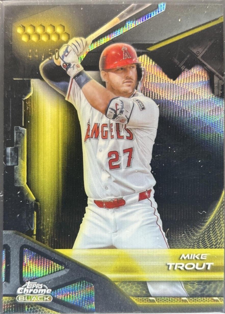 Mike Trout [Gold Wave Refractor] #2