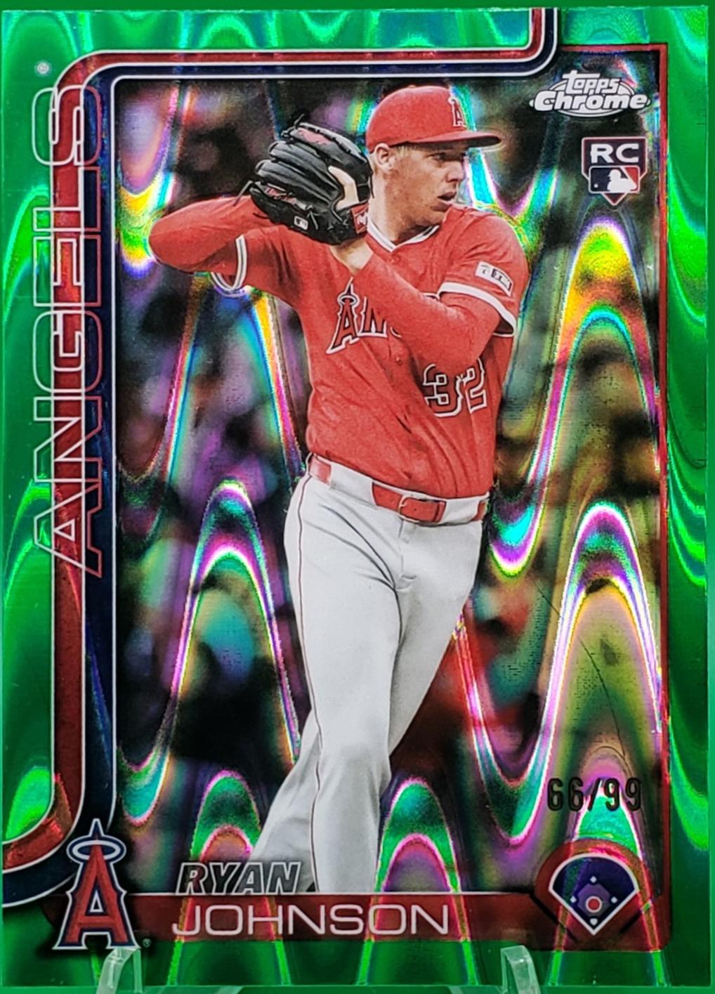 Ryan Johnson [Green RayWave Refractor] #USC116