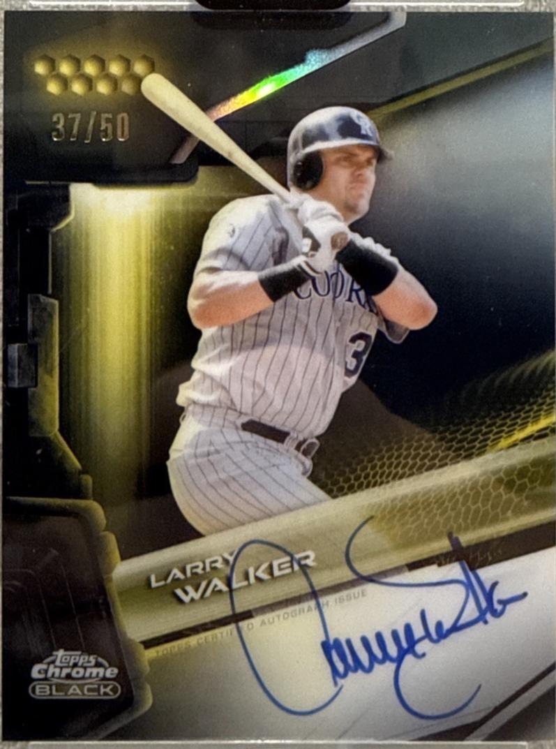 Larry Walker [Gold Refractor] #CBA-LWA