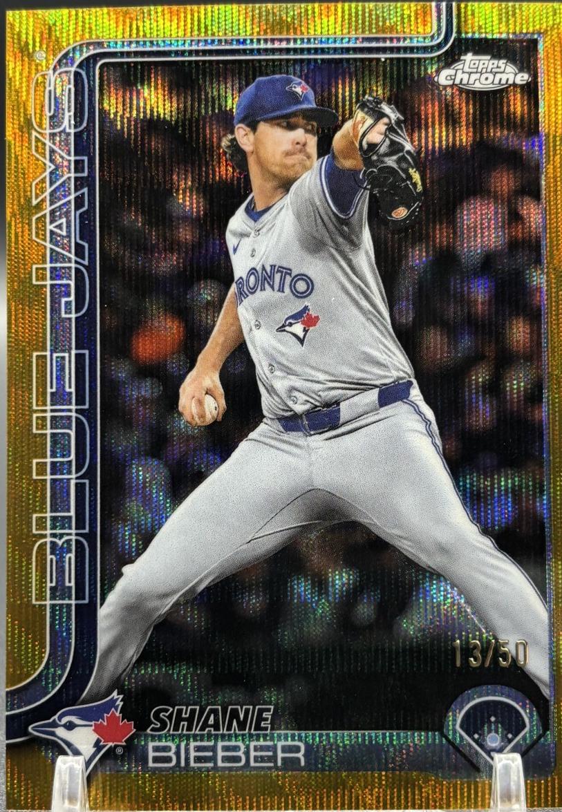 Shane Bieber [Gold Wave Refractor] #USC52