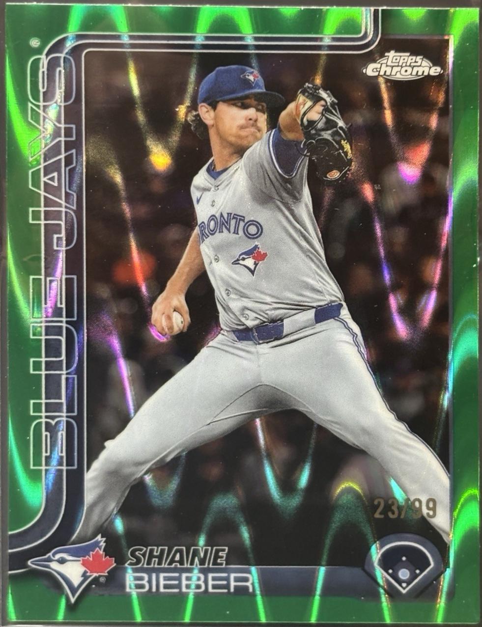 Shane Bieber [Green RayWave Refractor] #USC52