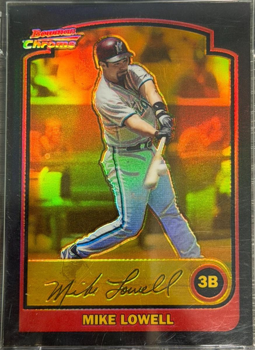 Mike Lowell [Gold Refractor] #62