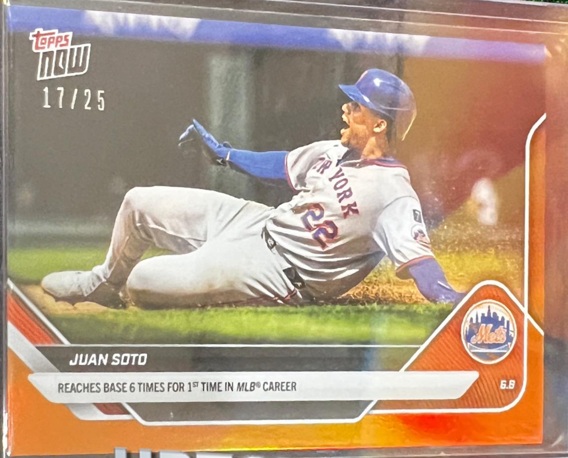 Juan Soto [Orange Foil] #273