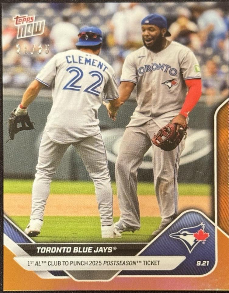 Toronto Blue Jays [Orange Foil] #744