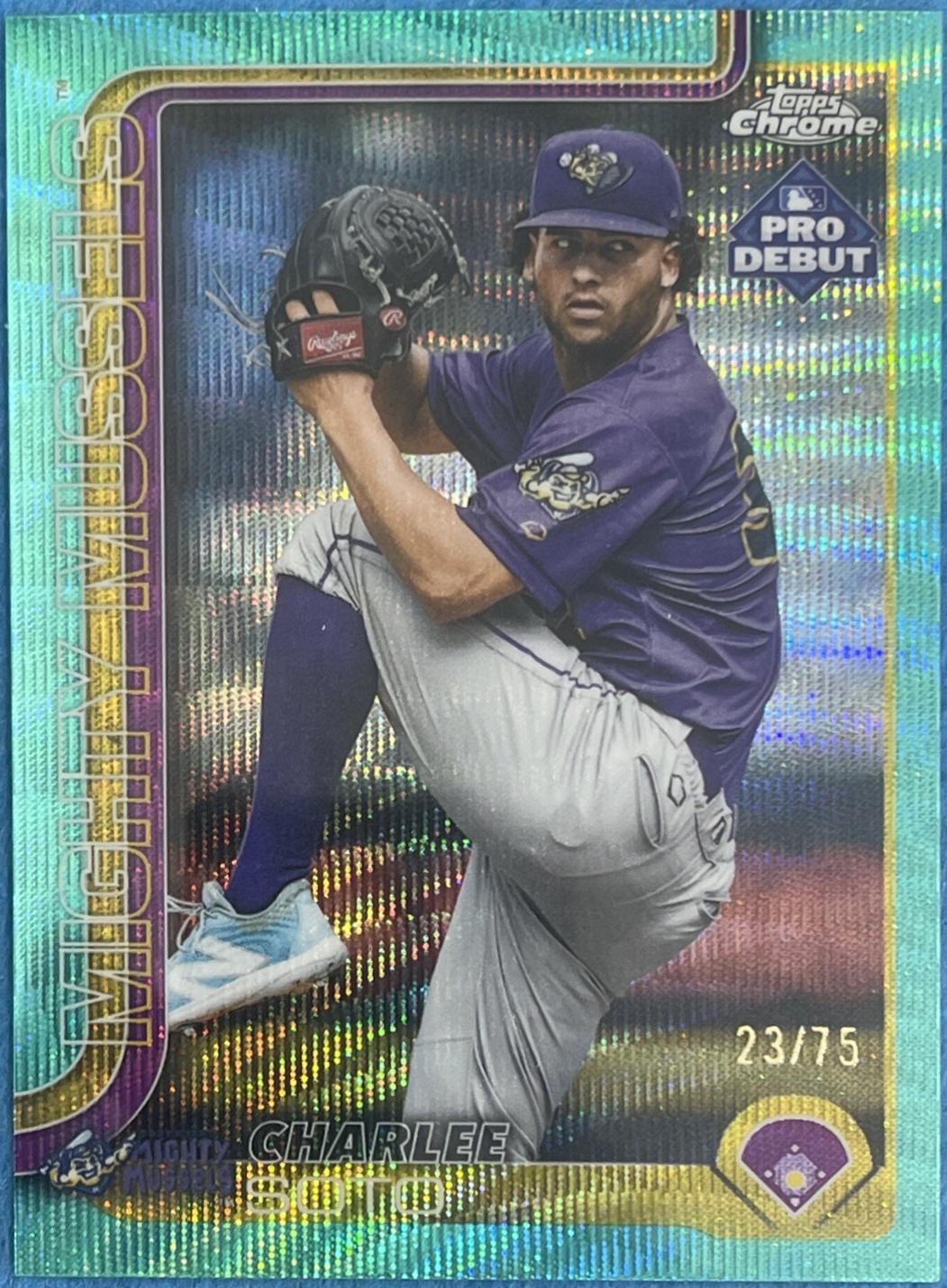 Charlee Soto [Aqua Wave Refractor] #PDC-159