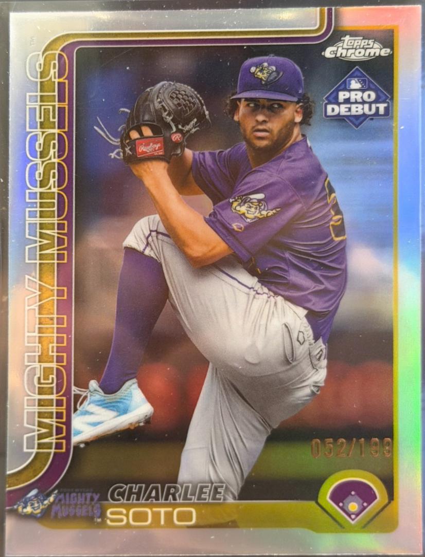 Charlee Soto [Refractor] #PDC-159