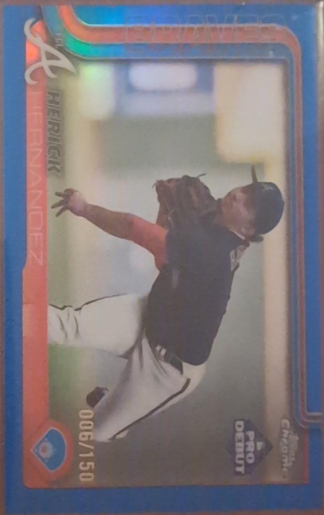 Herick Hernandez [Blue Refractor] #PDC-82