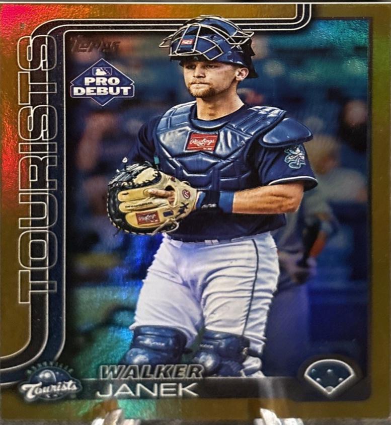 Walker Janek [Gold Refractor] #PDC-19
