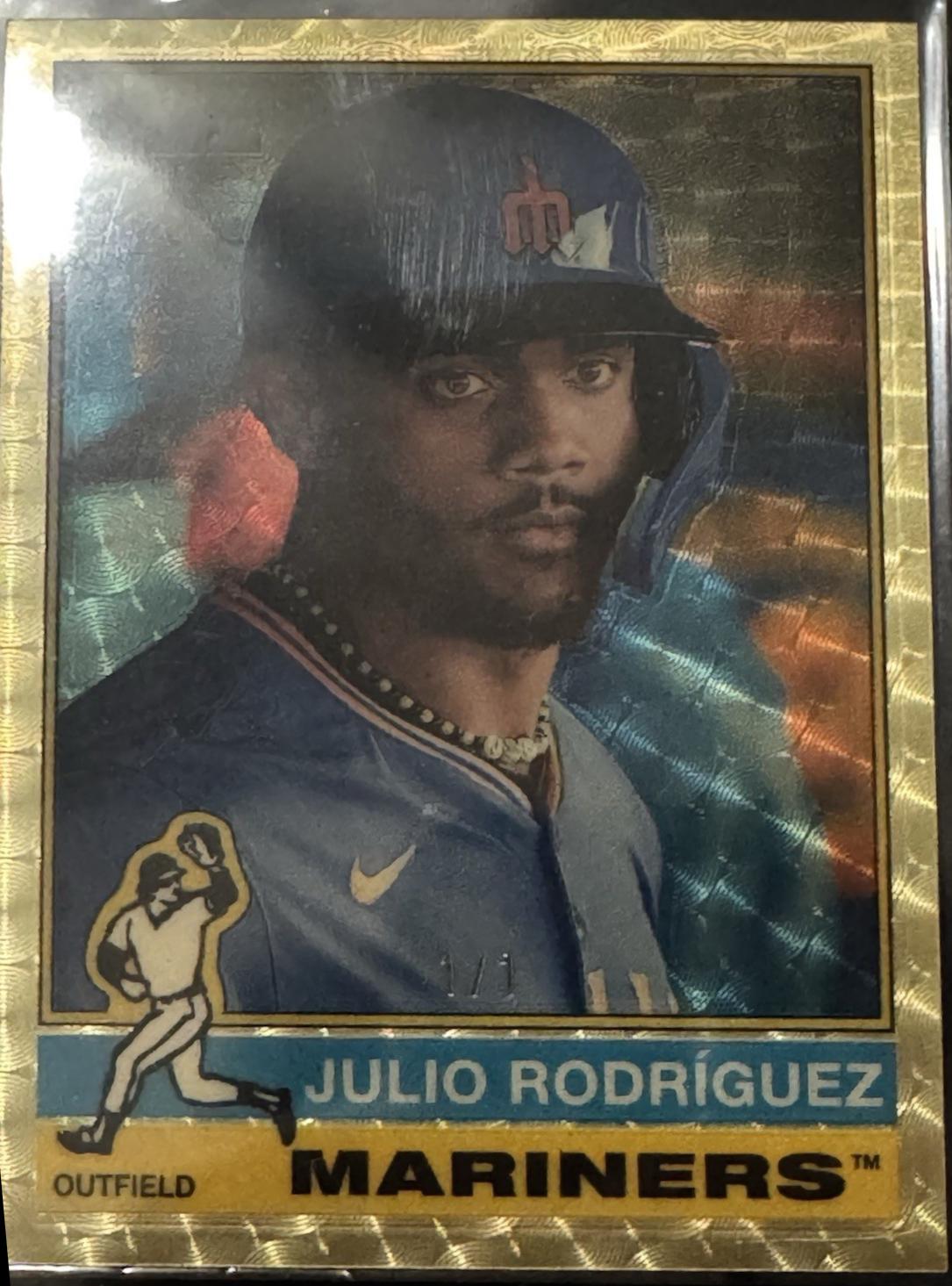 Julio Rodriguez [Superfractor Chrome Variation] #369