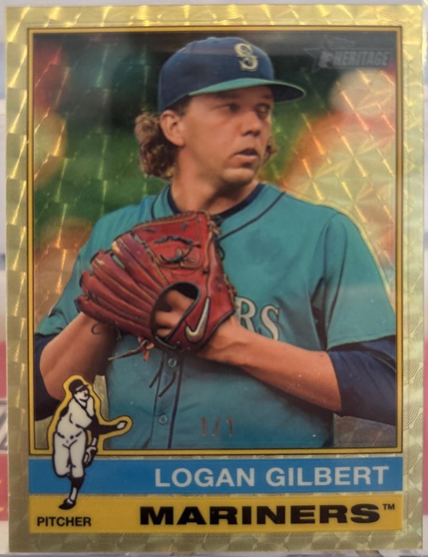 Logan Gilbert [Superfractor Chrome] #492