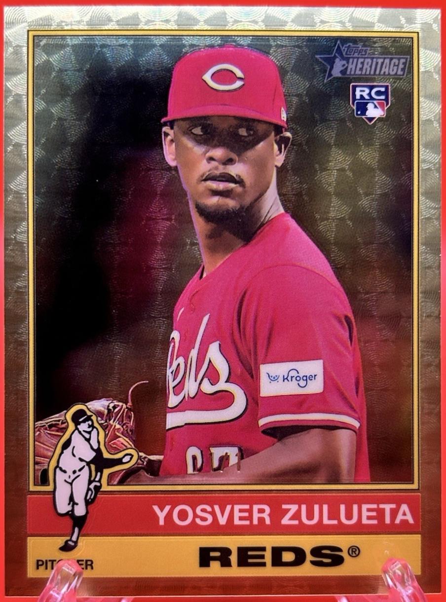 Yosver Zulueta [Superfractor Chrome Variation] #132