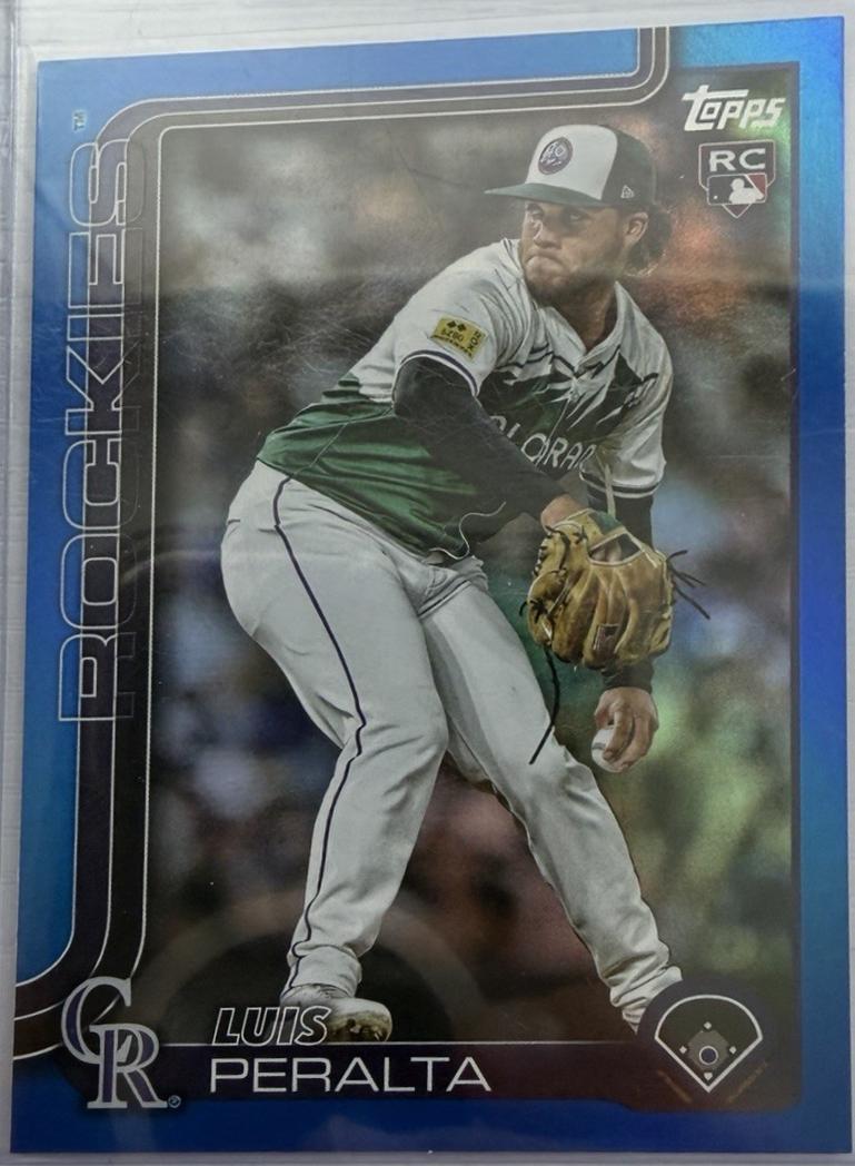 Luis Peralta [Blue Rainbow Foil] #526