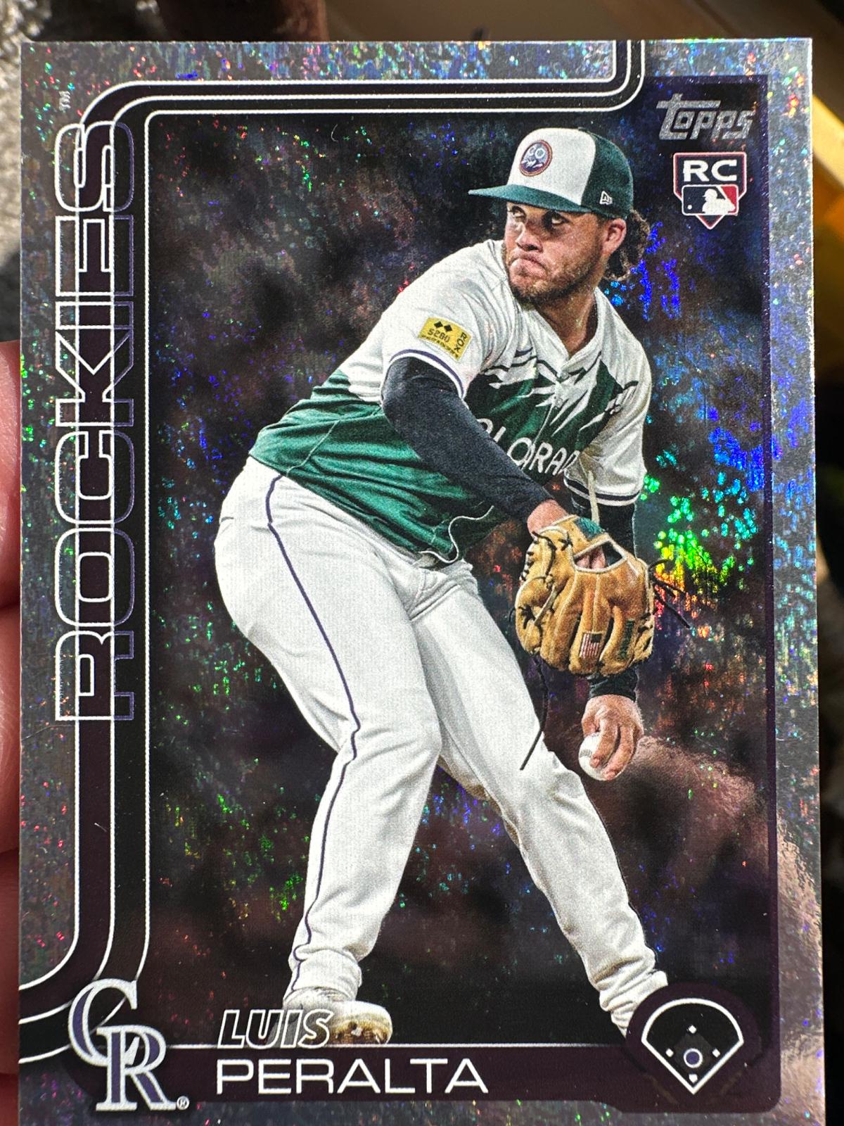 Luis Peralta [Holo Foil] #526
