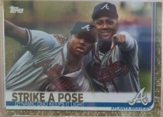 Strike a Pose [Gold] #508
