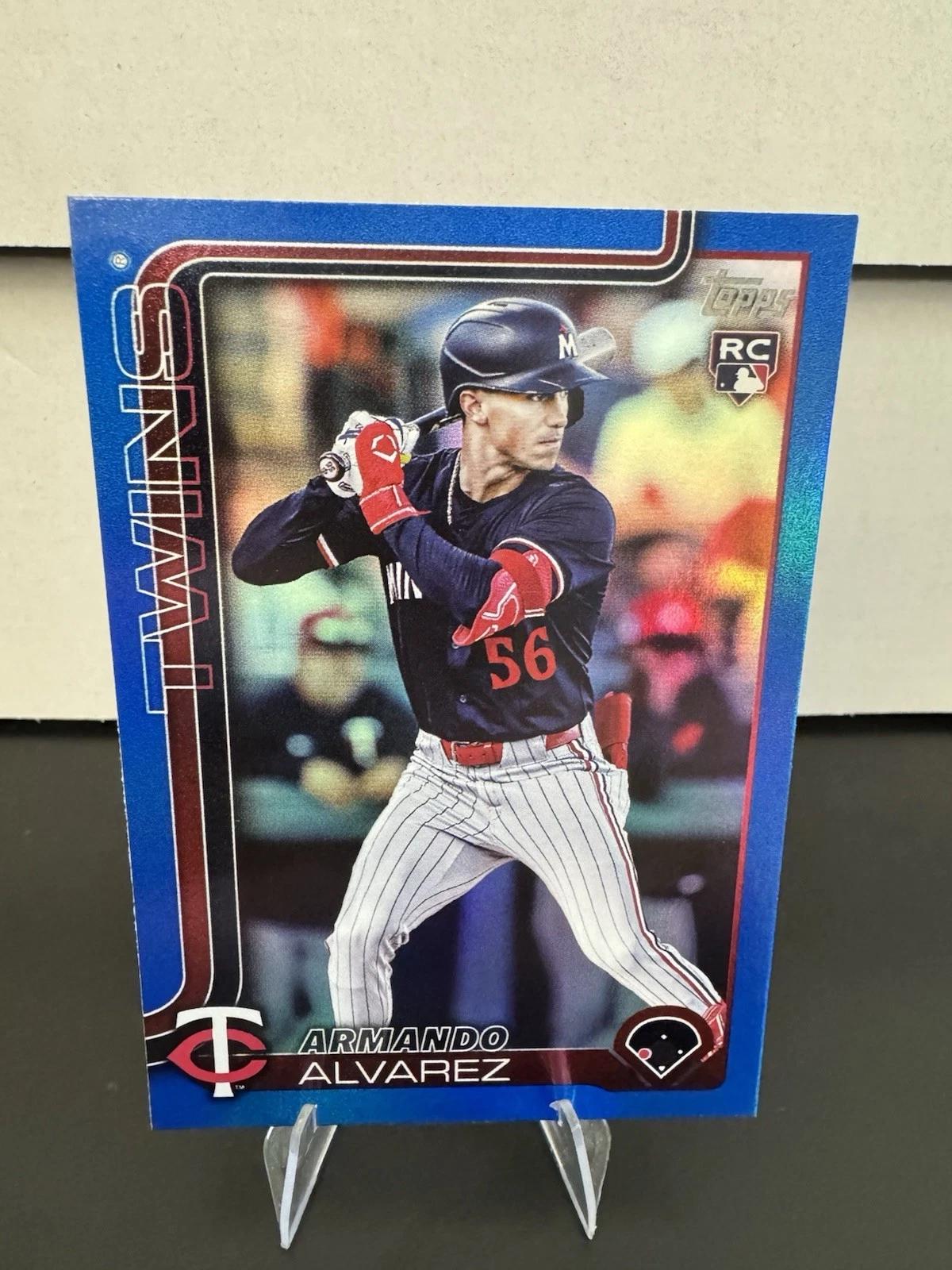 Armando Alvarez [Blue Rainbow Foil] #US161