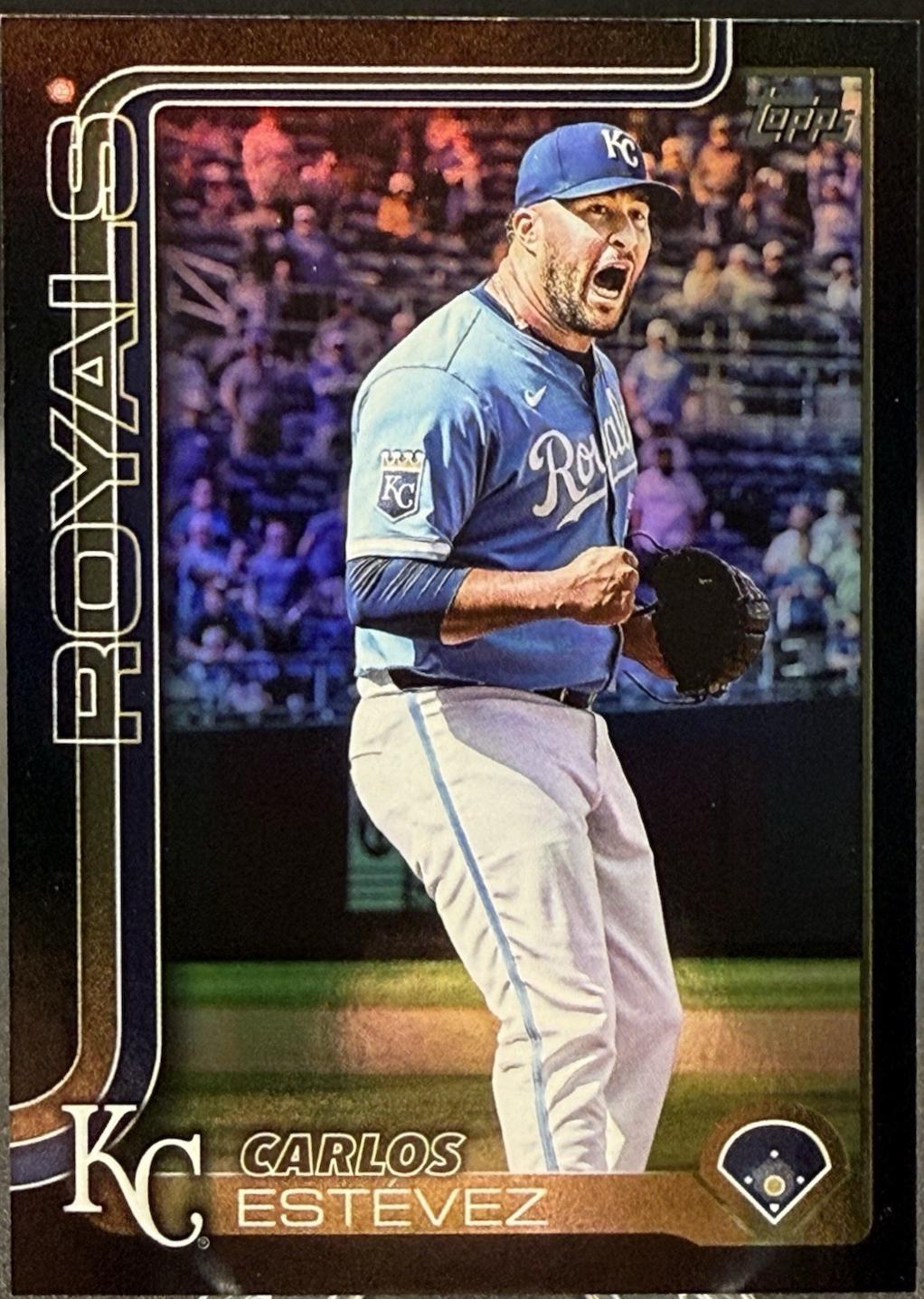 Carlos Estevez [Black Rainbow Foil] #US237