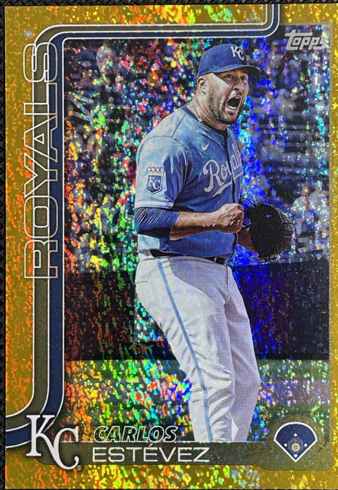 Carlos Estevez [Holo Gold Foil] #US237