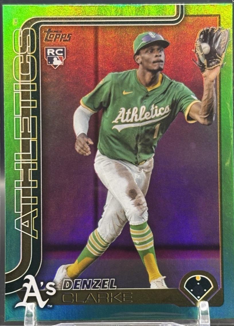 Denzel Clarke [Green Rainbow Foil] #US14