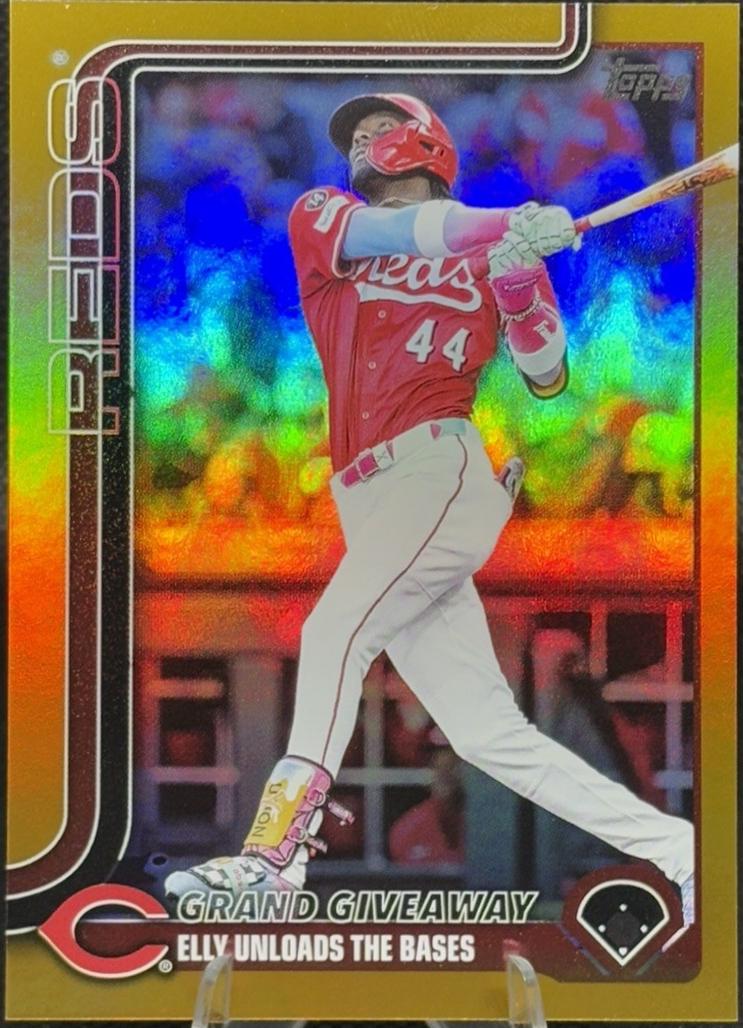 Grand Giveaway [Gold Diamante Foil] #US235