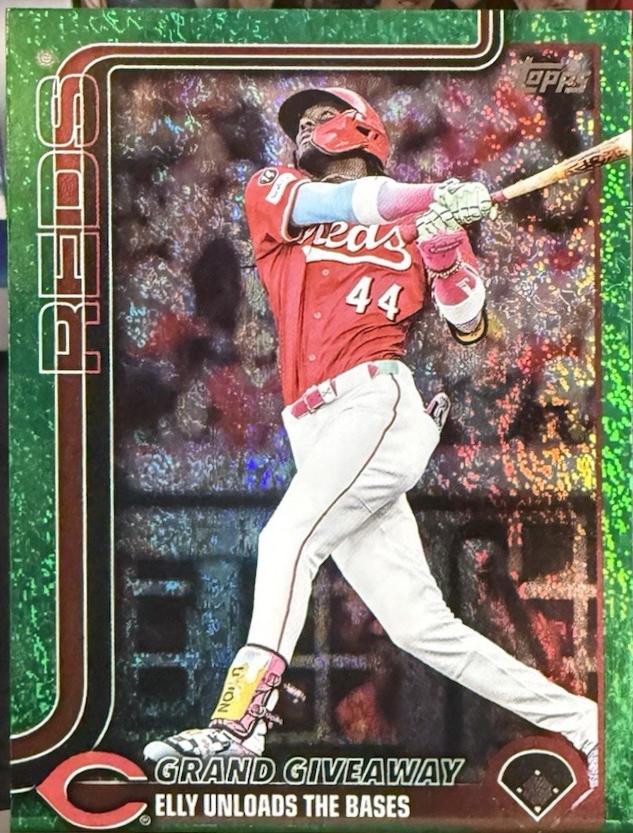 Grand Giveaway [Green Rainbow Foil] #US235