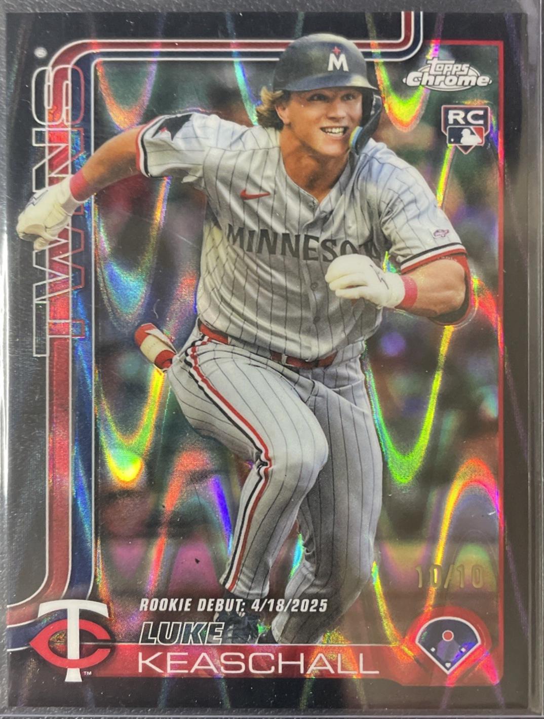 Luke Keaschall [Black RayWave Refractor] #USC134