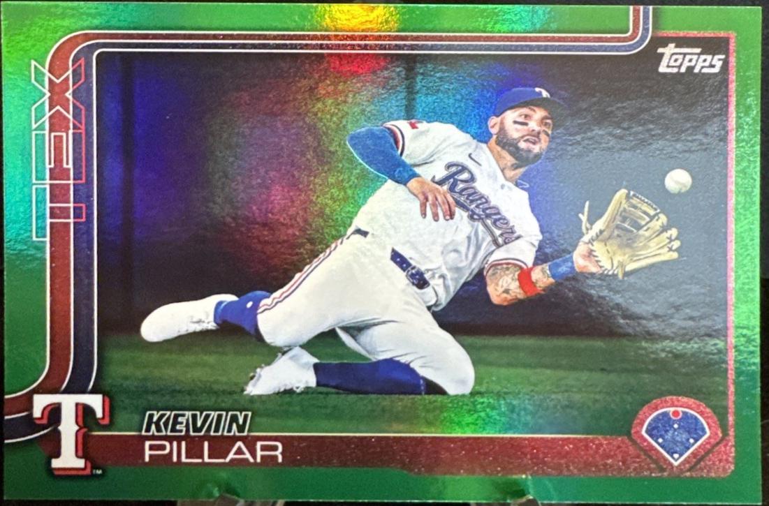 Kevin Pillar [Green Rainbow Foil] #US311