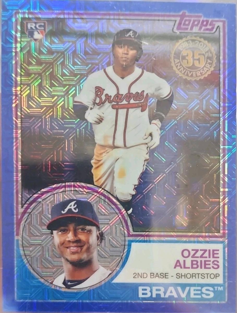 Ozzie Albies [Blue Refractor] #26