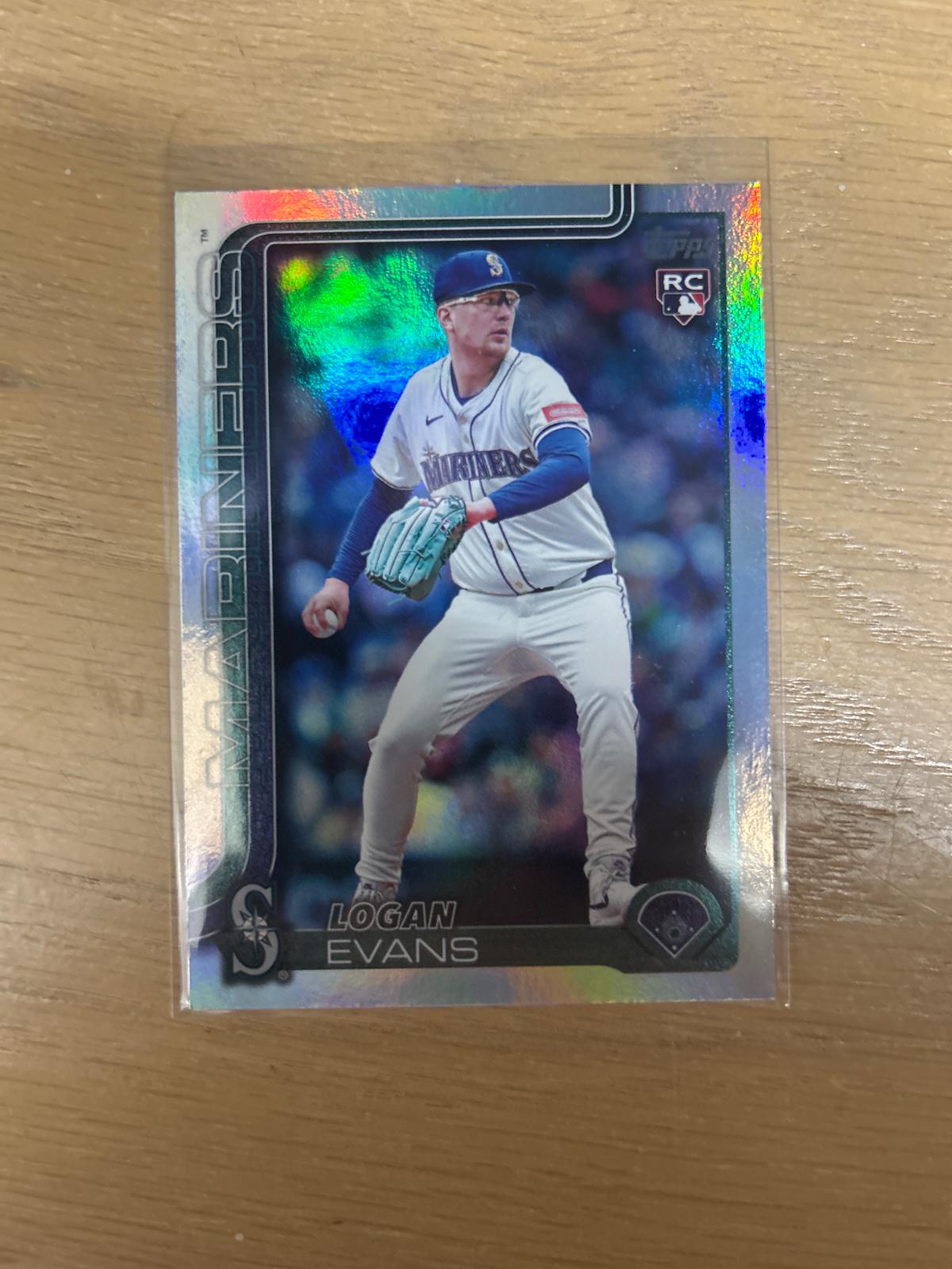Logan Evans [Rainbow Foil] #US302