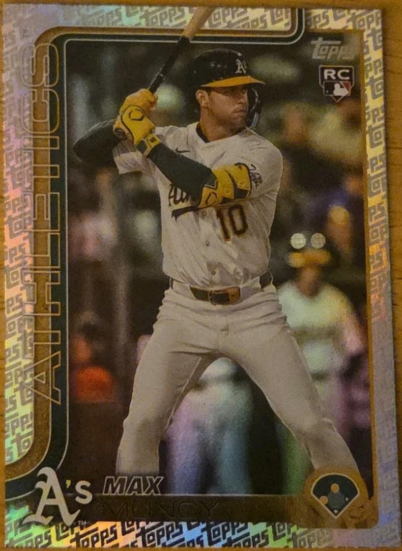 Max Muncy [Topps Logo Foil] #US250