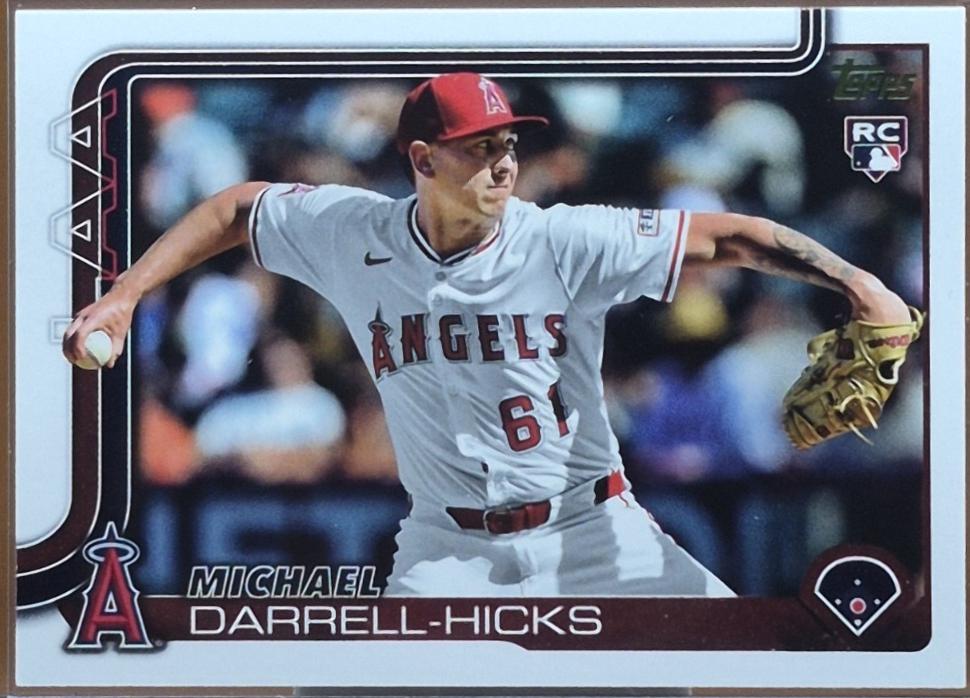 Michael Darrell-Hicks [Golden Mirror] #US319