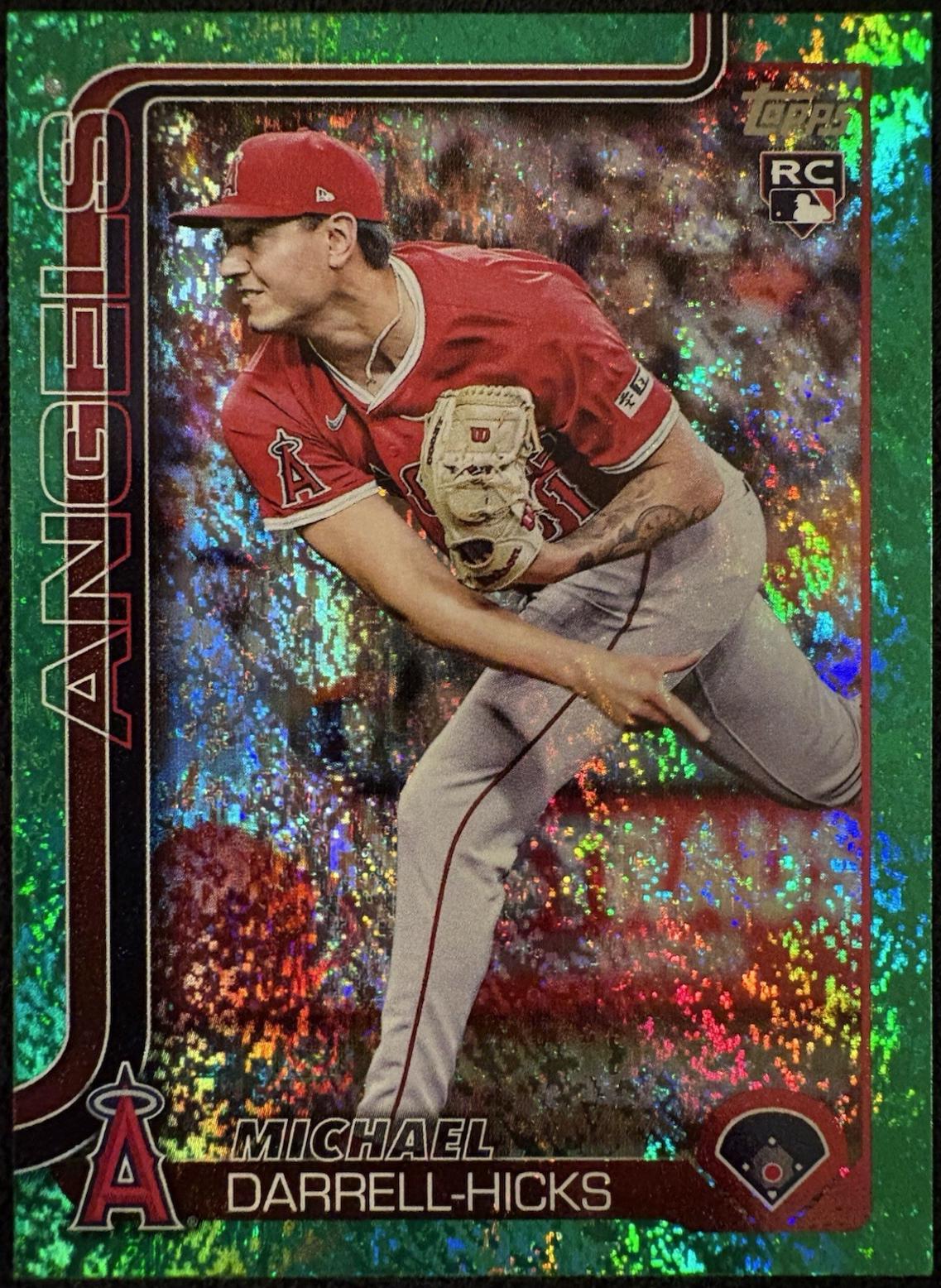 Michael Darrell-Hicks [Holo Green Foil] #US319