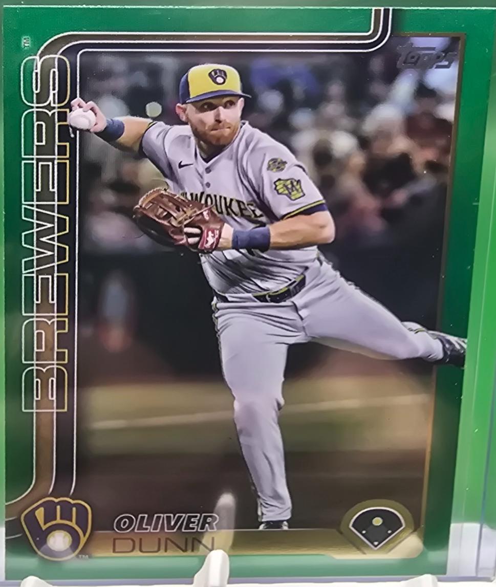 Oliver Dunn [Green Rainbow Foil] #US169
