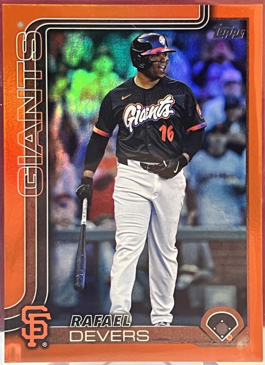 Rafael Devers [Orange Rainbow Foil] #US300