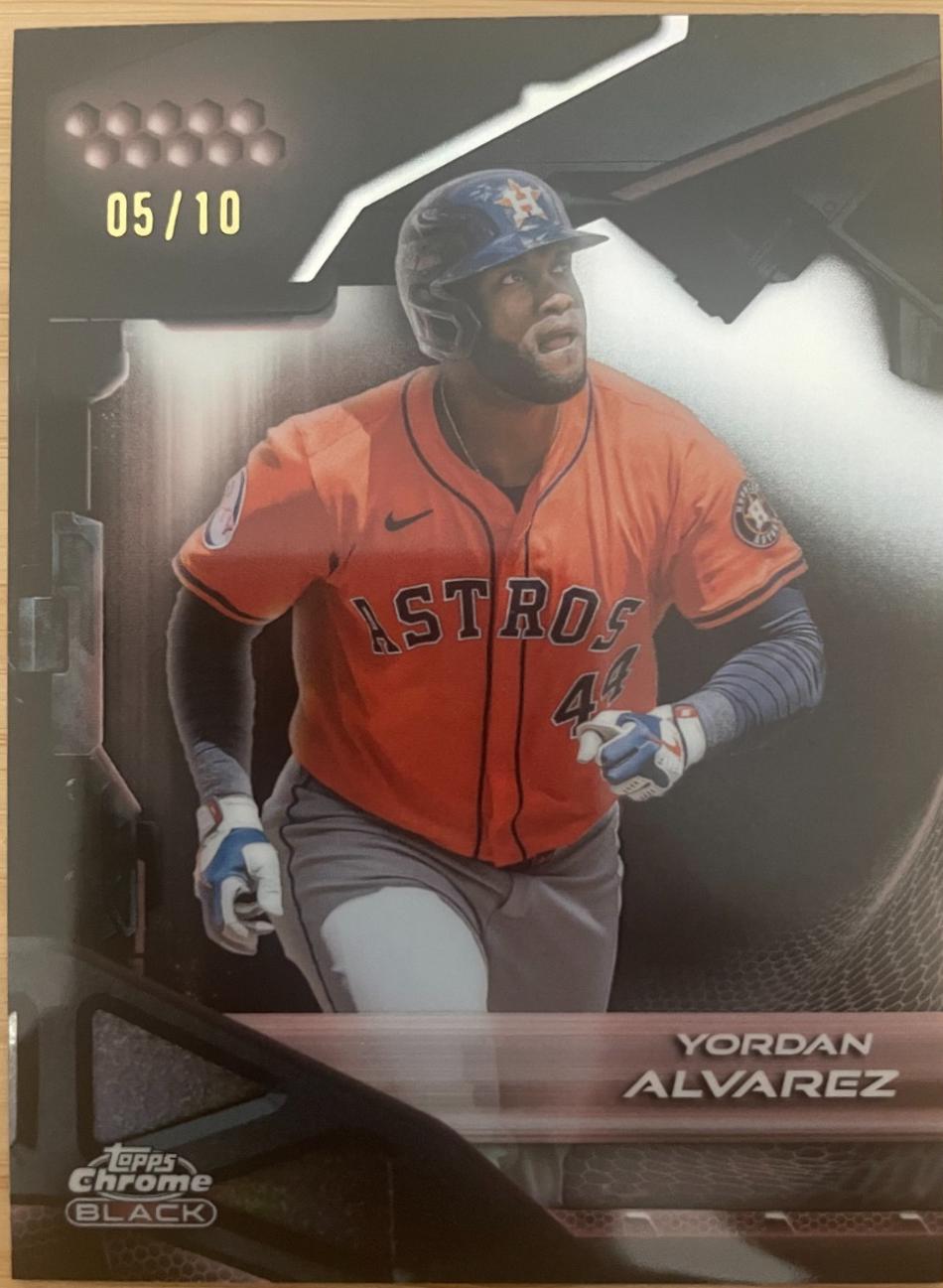 Yordan Alvarez [Rose Gold Refractor] #10