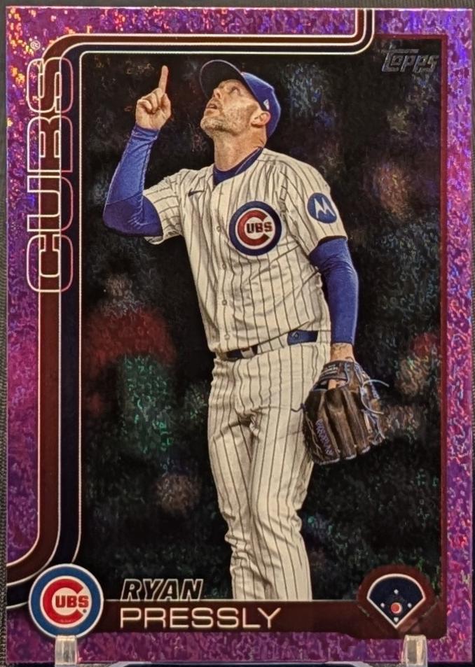 Ryan Pressly [Holo Pink Foil] #US46