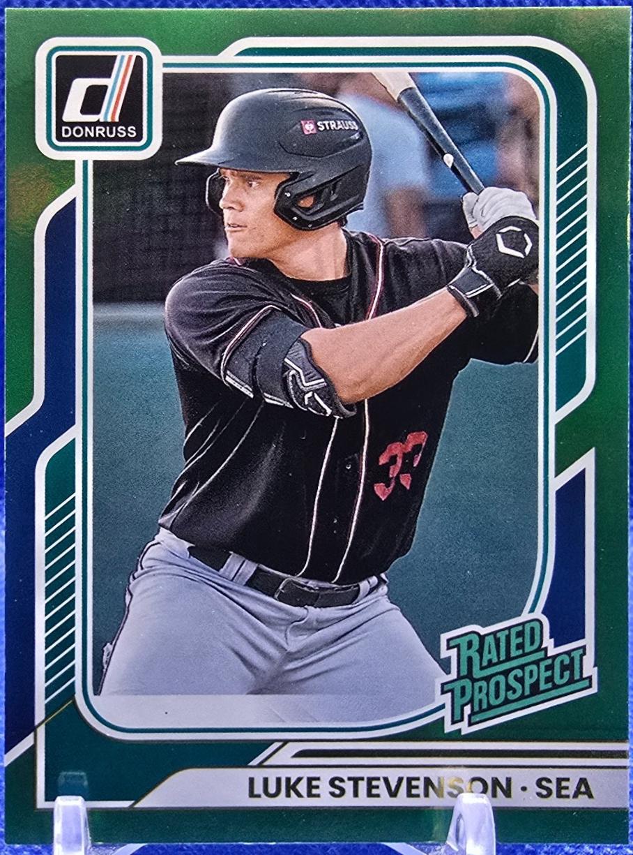 Luke Stevenson [Green] #142