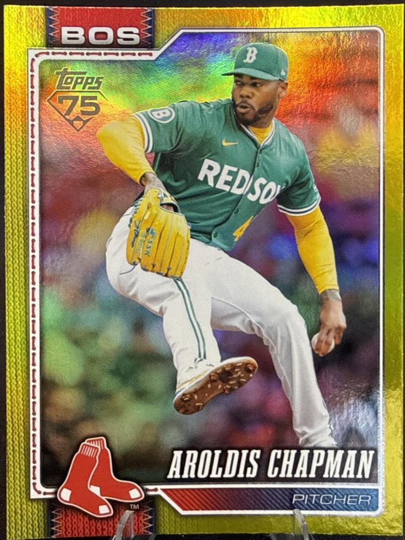 Aroldis Chapman [Yellow Rainbow Foil] #656