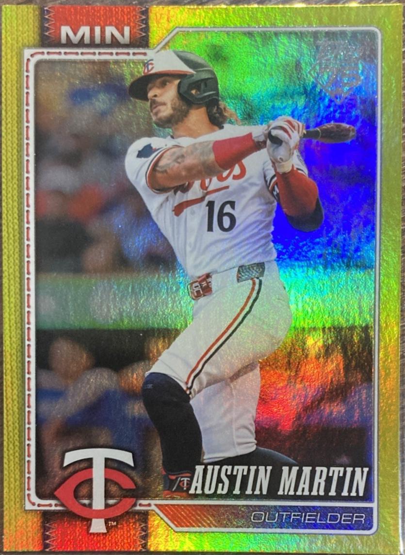 Austin Martin [Yellow Rainbow Foil] #416