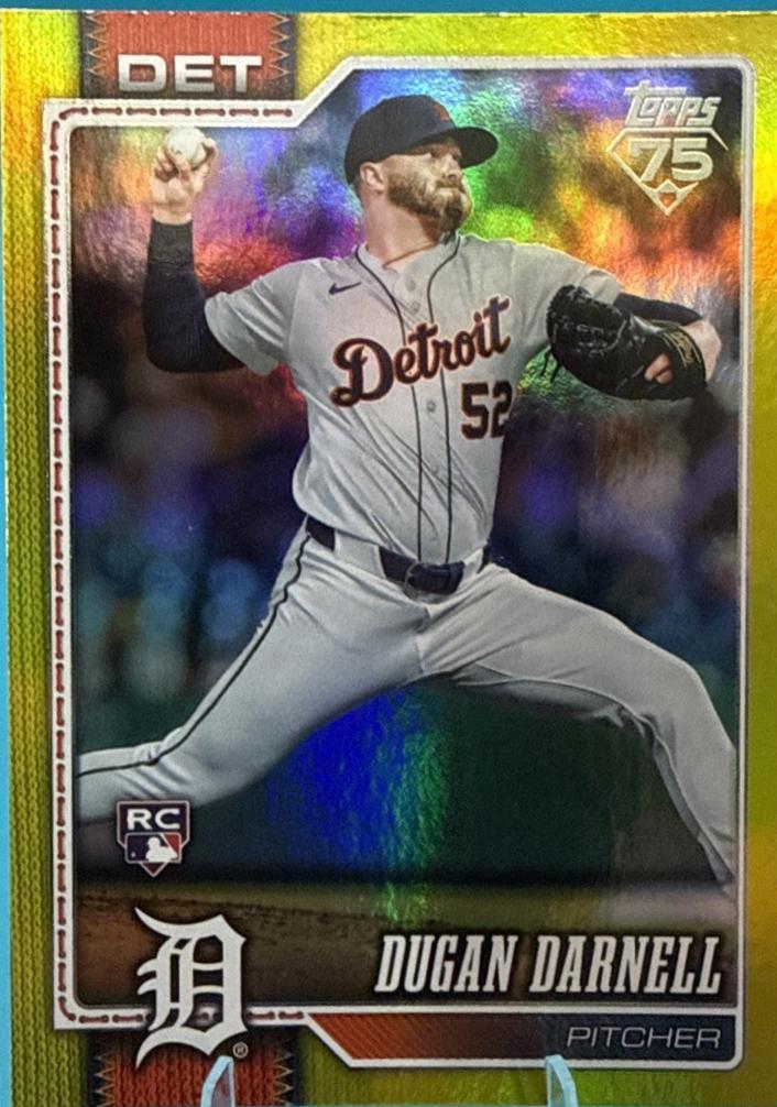 Dugan Darnell [Yellow Rainbow Foil] #683