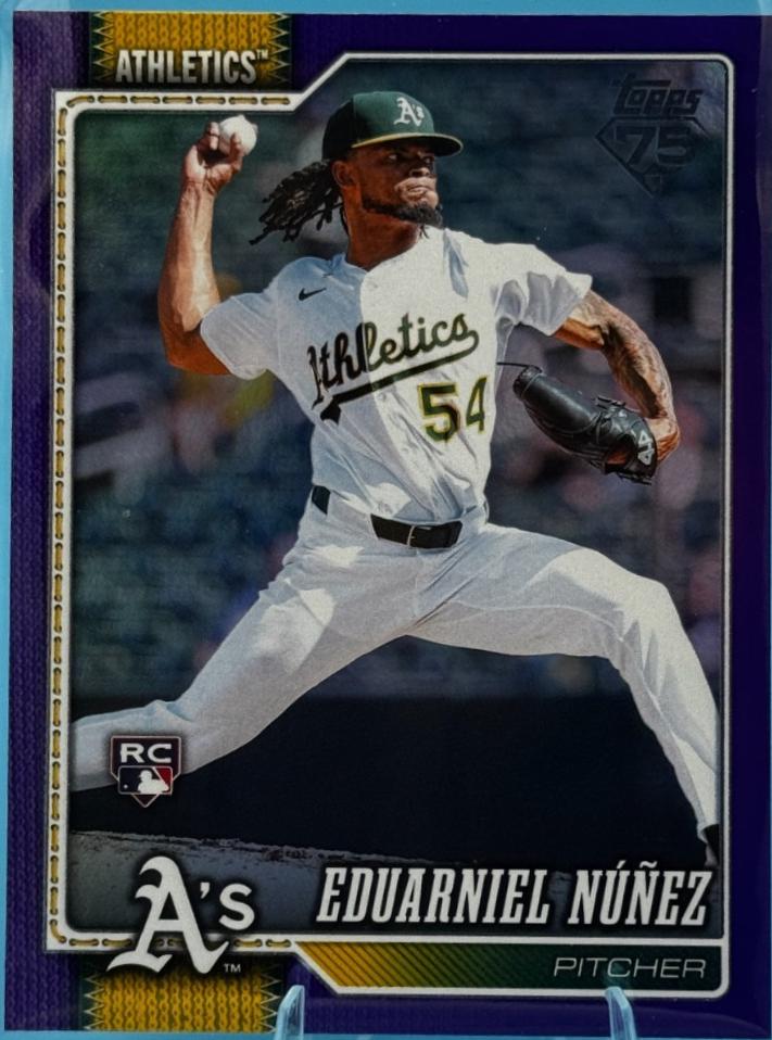 Eduarniel Nunez [Purple Rainbow Foil] #401