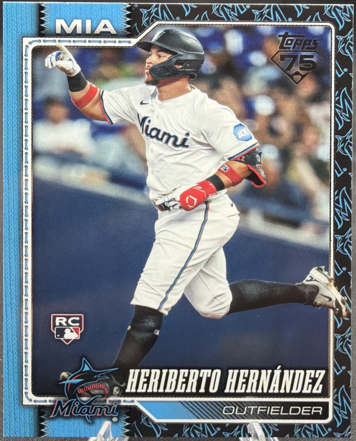 Heriberto Hernandez [Team Color Border Variation] #578