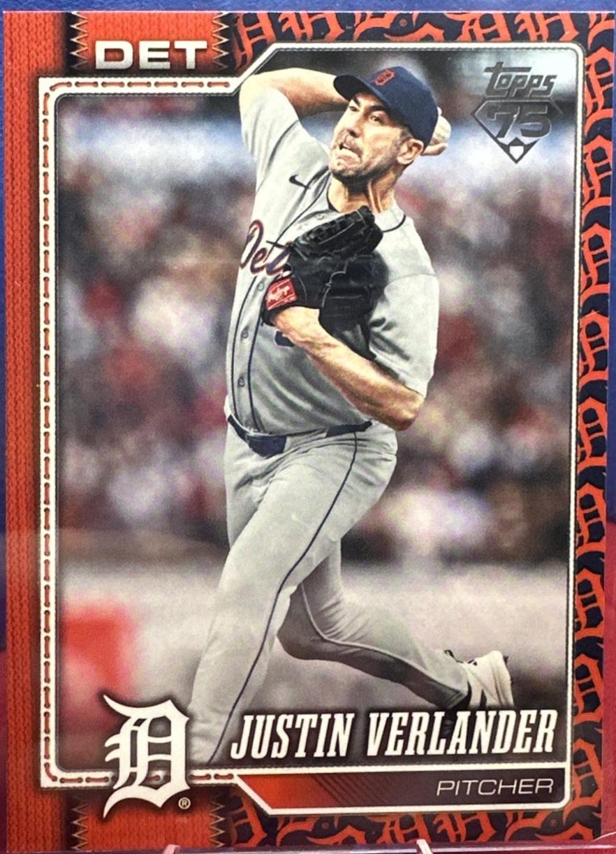 Justin Verlander [Team Color Border Variation] #415