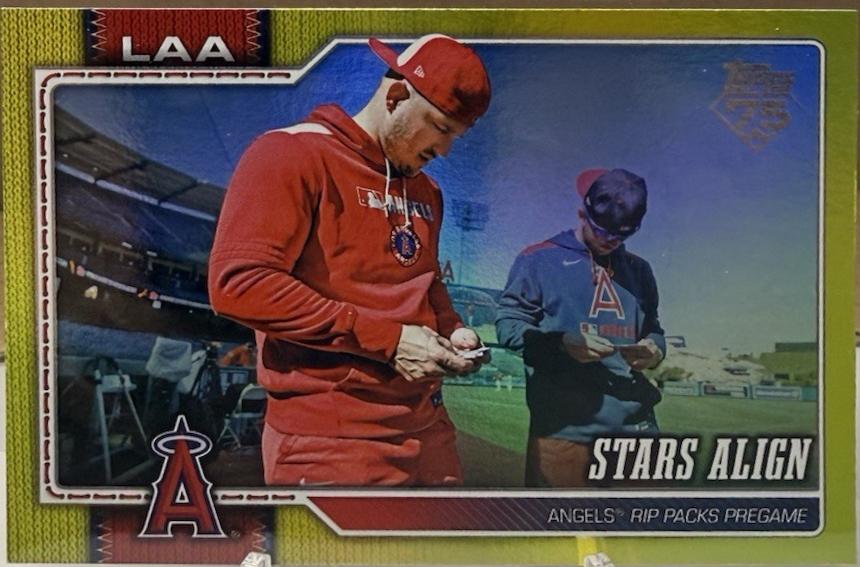 Mike Trout [Yellow Rainbow Foil] #517